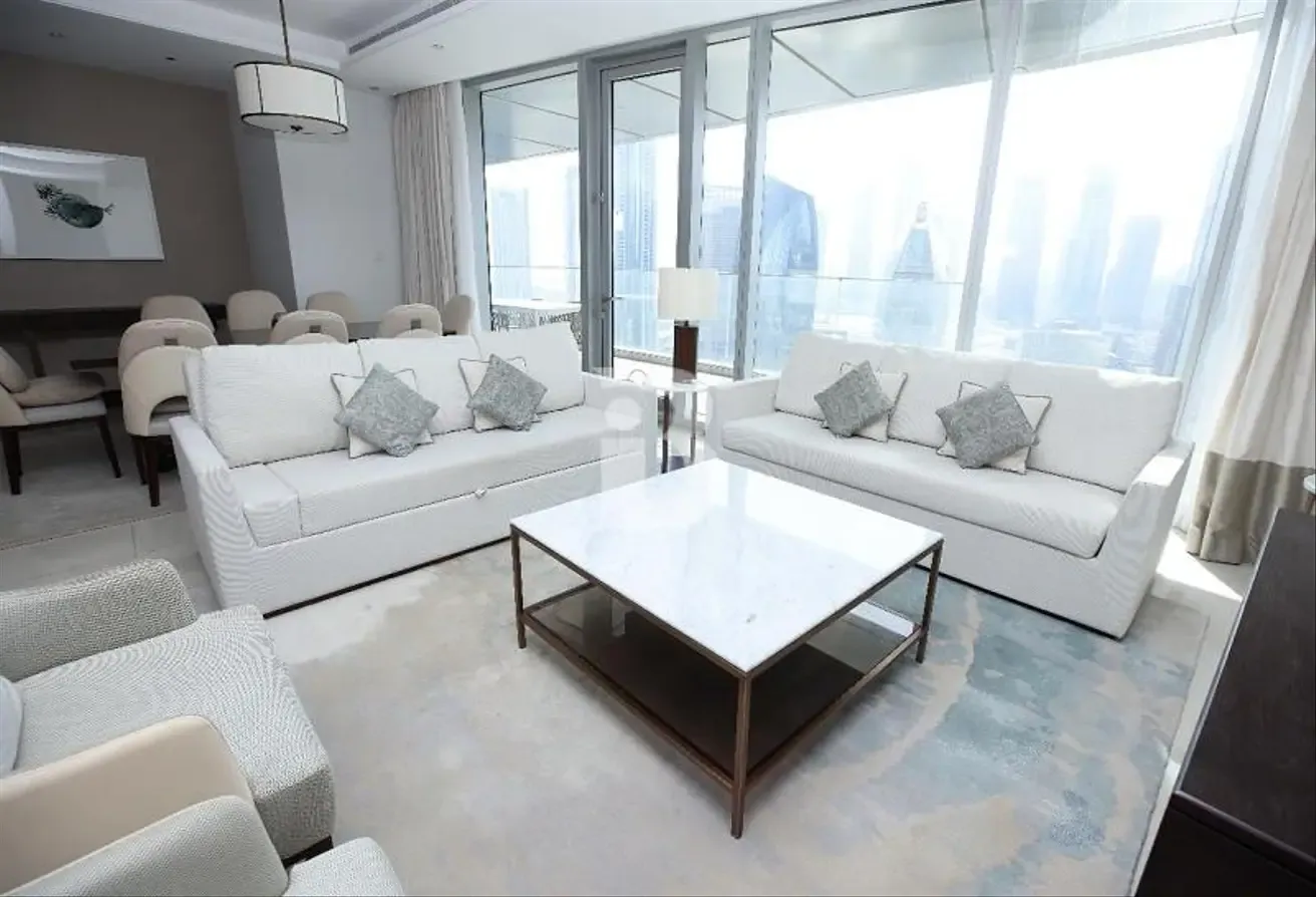 Spacious Layout | Ready to Move | Mid Unit