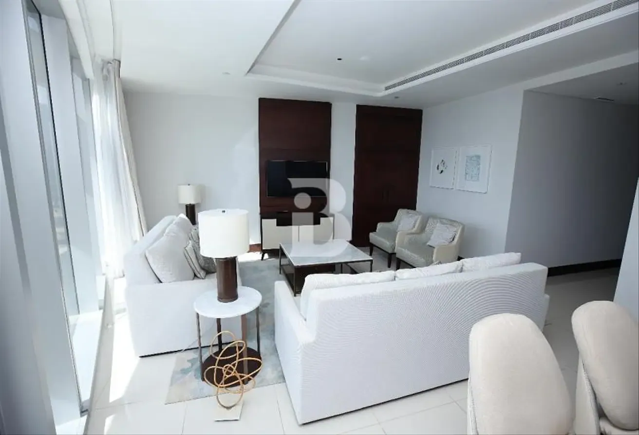 Spacious Layout | Ready to Move | Mid Unit