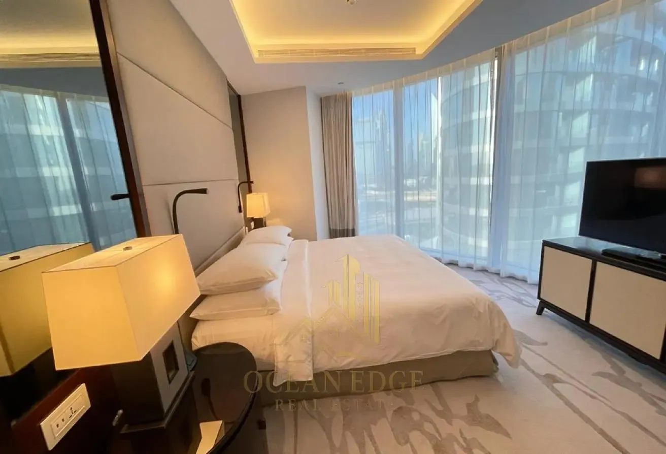 Burj Khalifa View | Luxury Furnished 3BR |Sky View