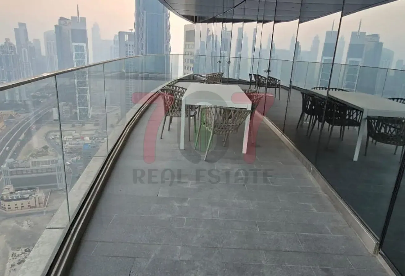 Luxury 3BR Sky View | Burj Khalifa Area