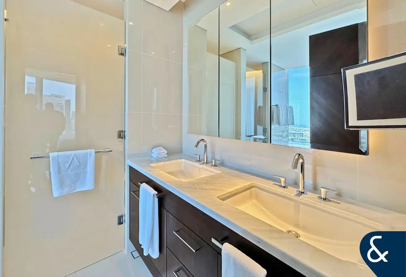 Vacant | Luxury Living | Burj Khalifa View