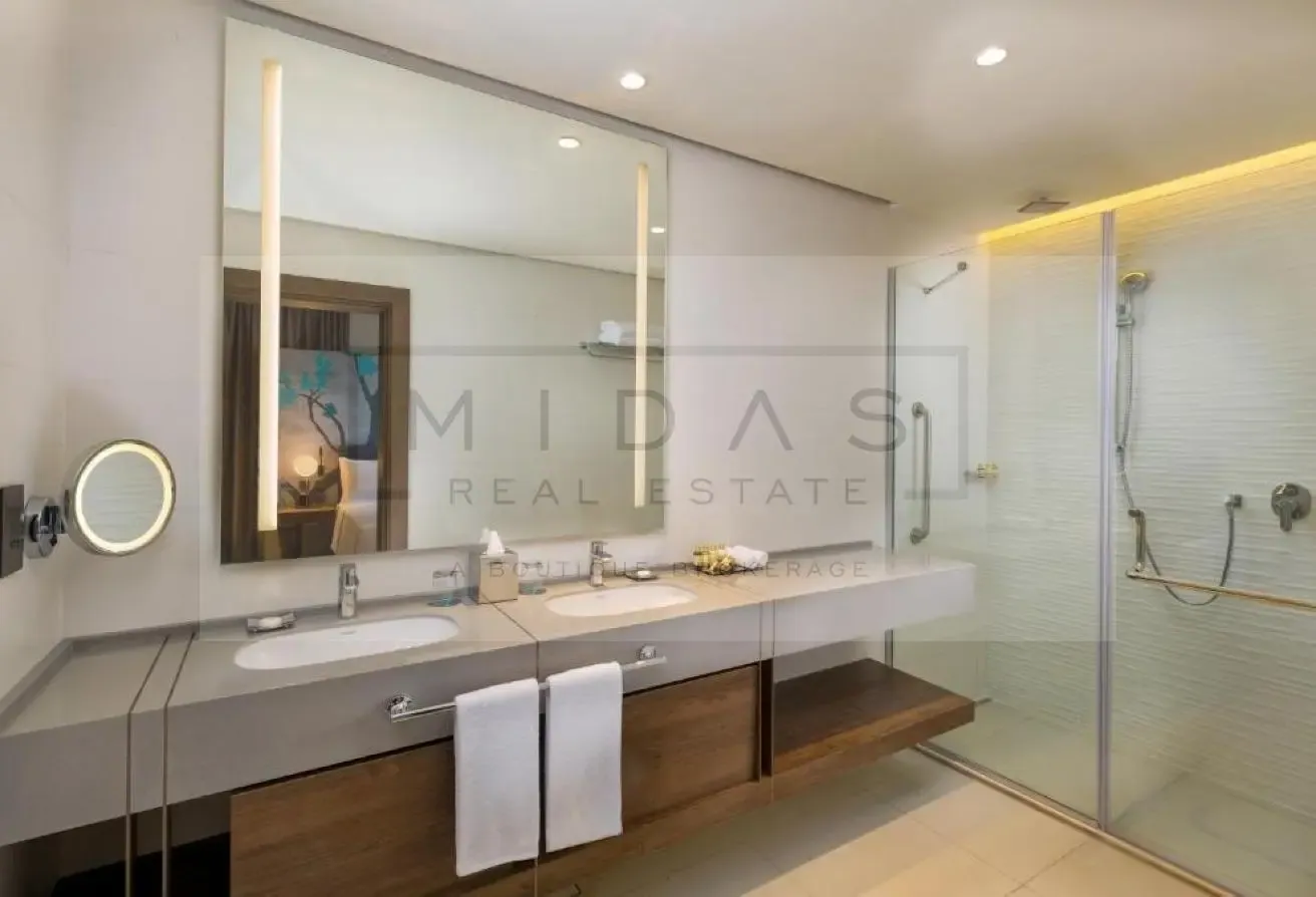 Exclusive I Modern I Serviced I Prime Location