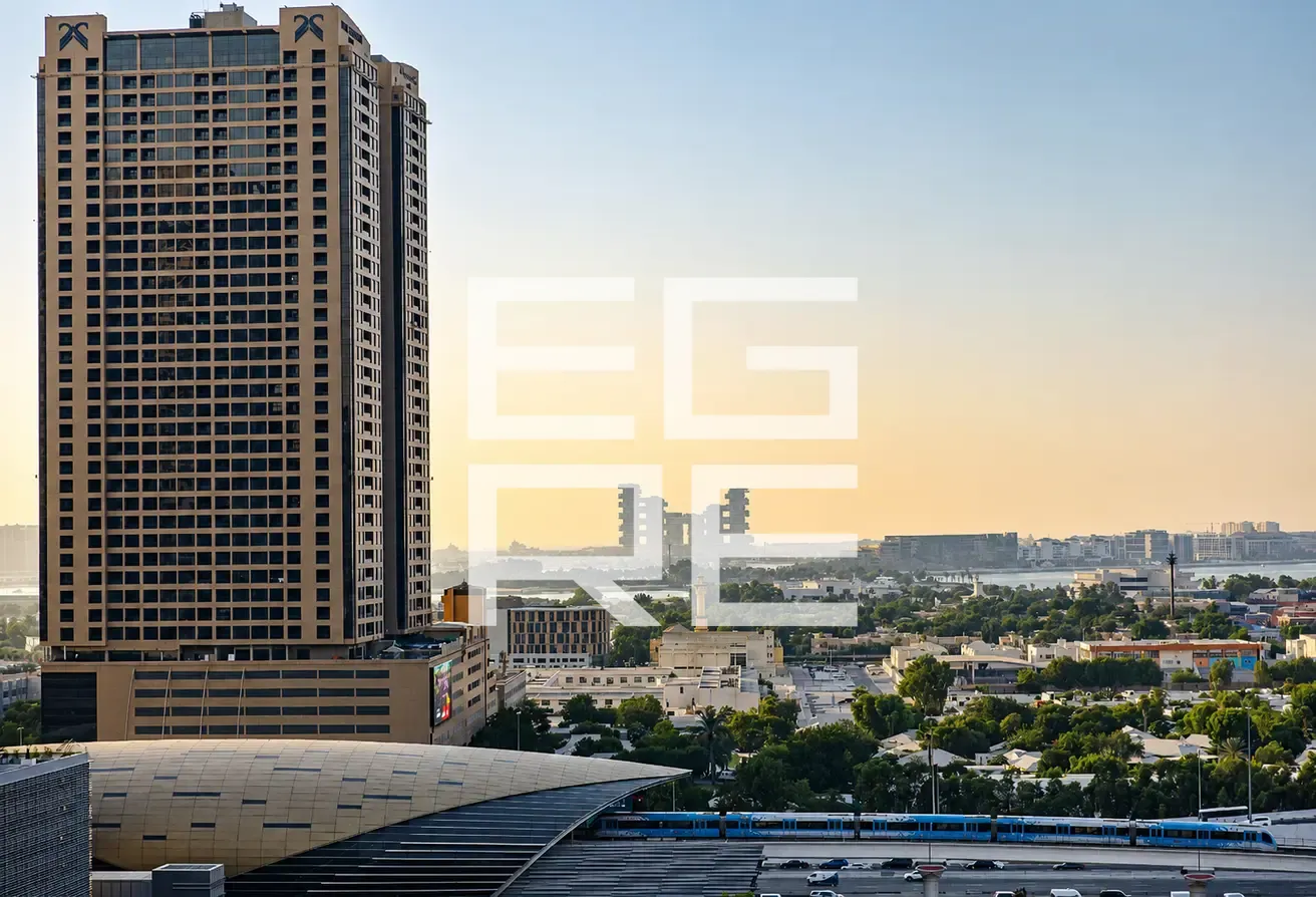 Chiller, Gas & Wifi Included | Weekly Cleaning | Near Metro