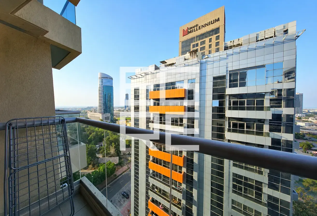 All-Inclusive Living | Chiller & Wi-Fi Free | Near Metro
