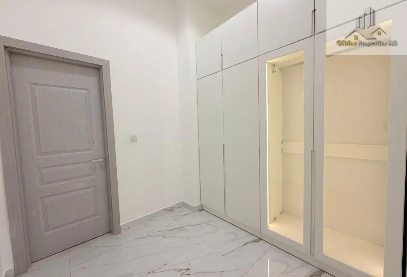 Spacious Villa | Garden Area | Covered Parking