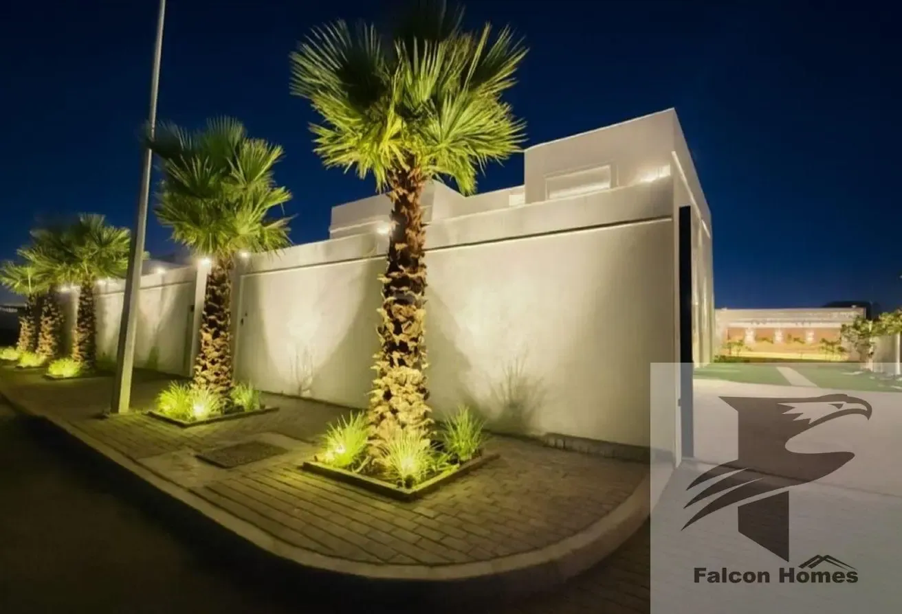 Spacious 7BR Luxury Villa with Pool and Garden