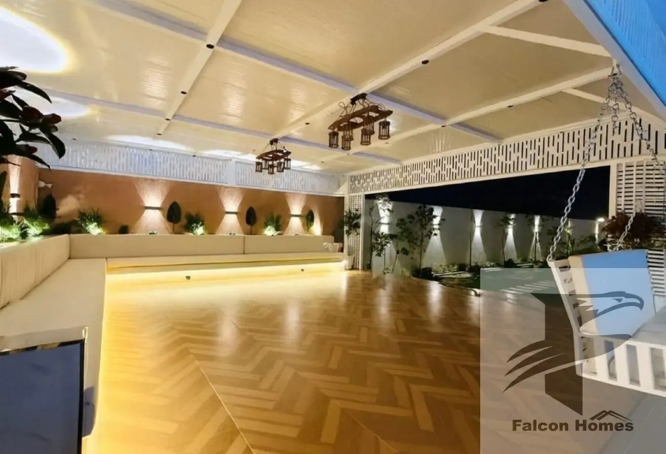 Spacious 7BR Luxury Villa with Pool and Garden