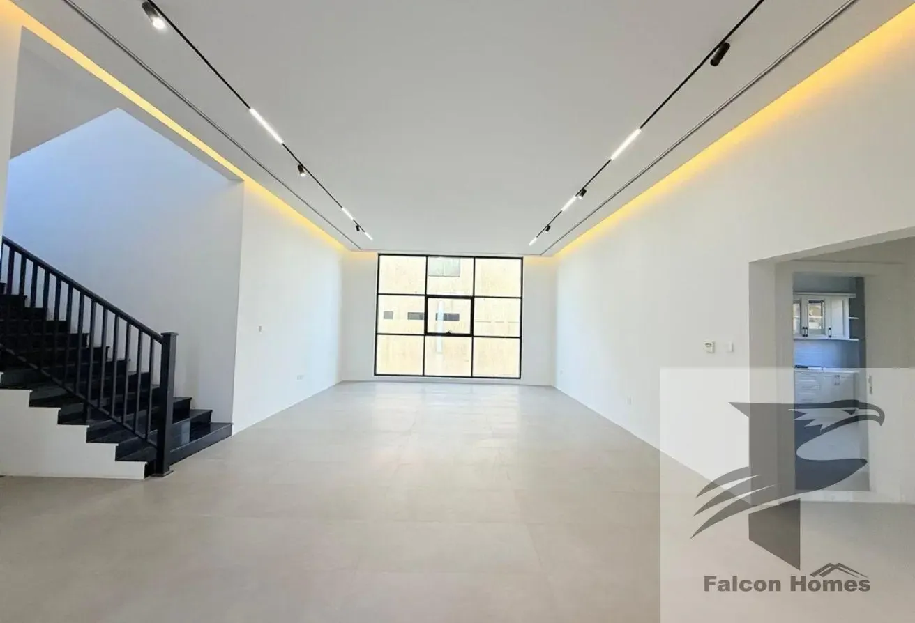Brand New 6BR Villa with Garden | Elevator