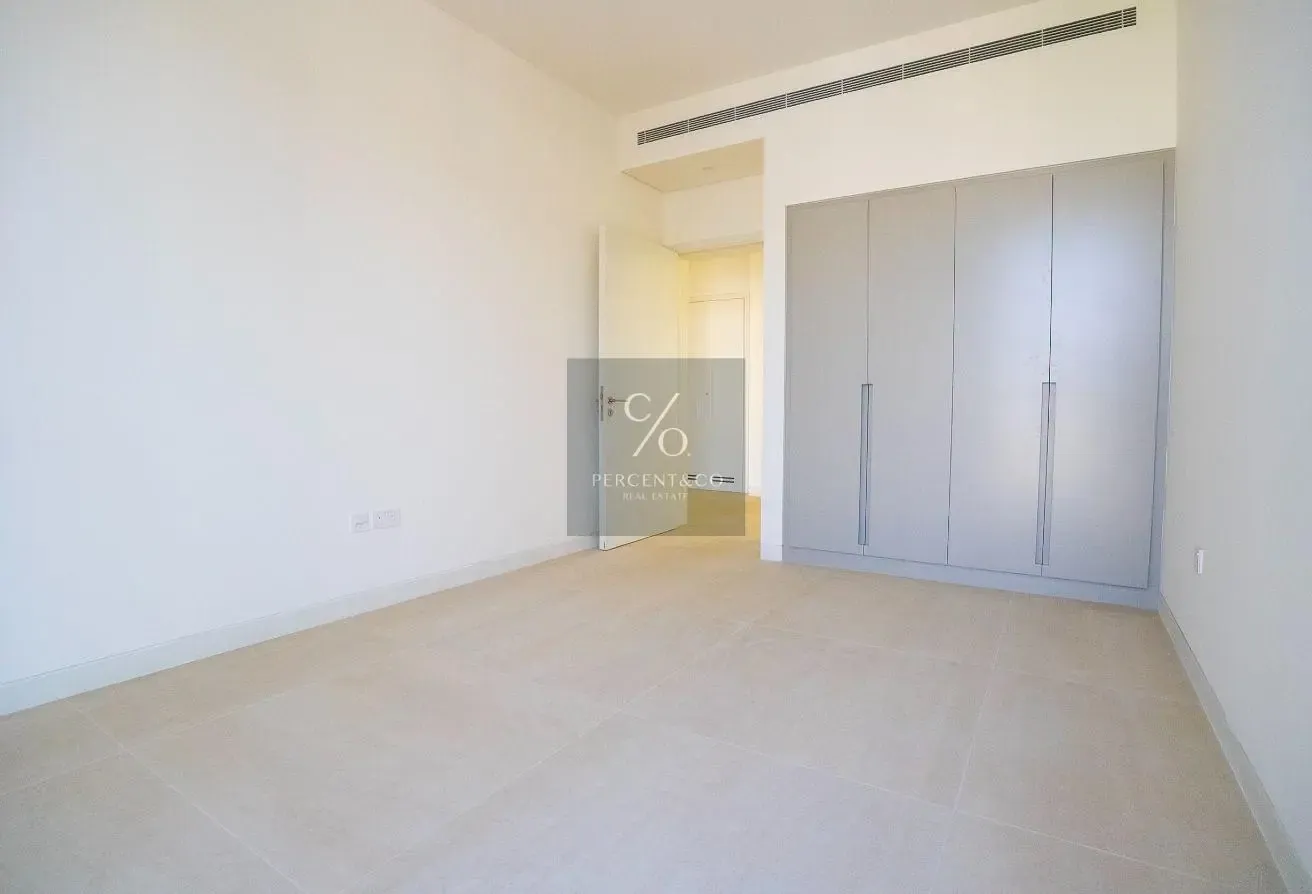 3BR Townhouse | Ready to Move | Nad Al Sheba