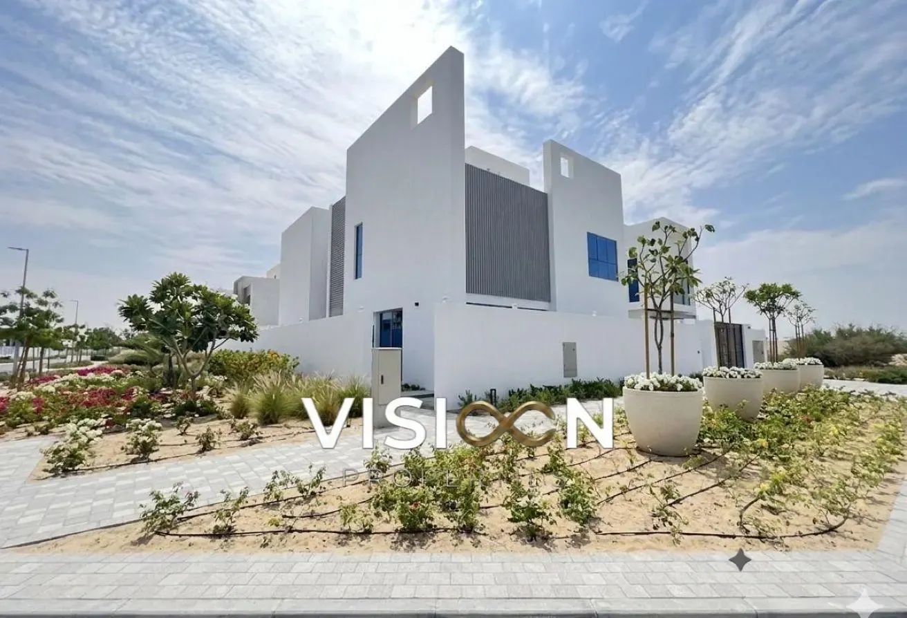 7BR Villa l High Quality l Modern