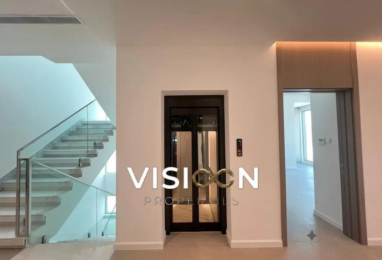 7BR Villa l High Quality l Modern