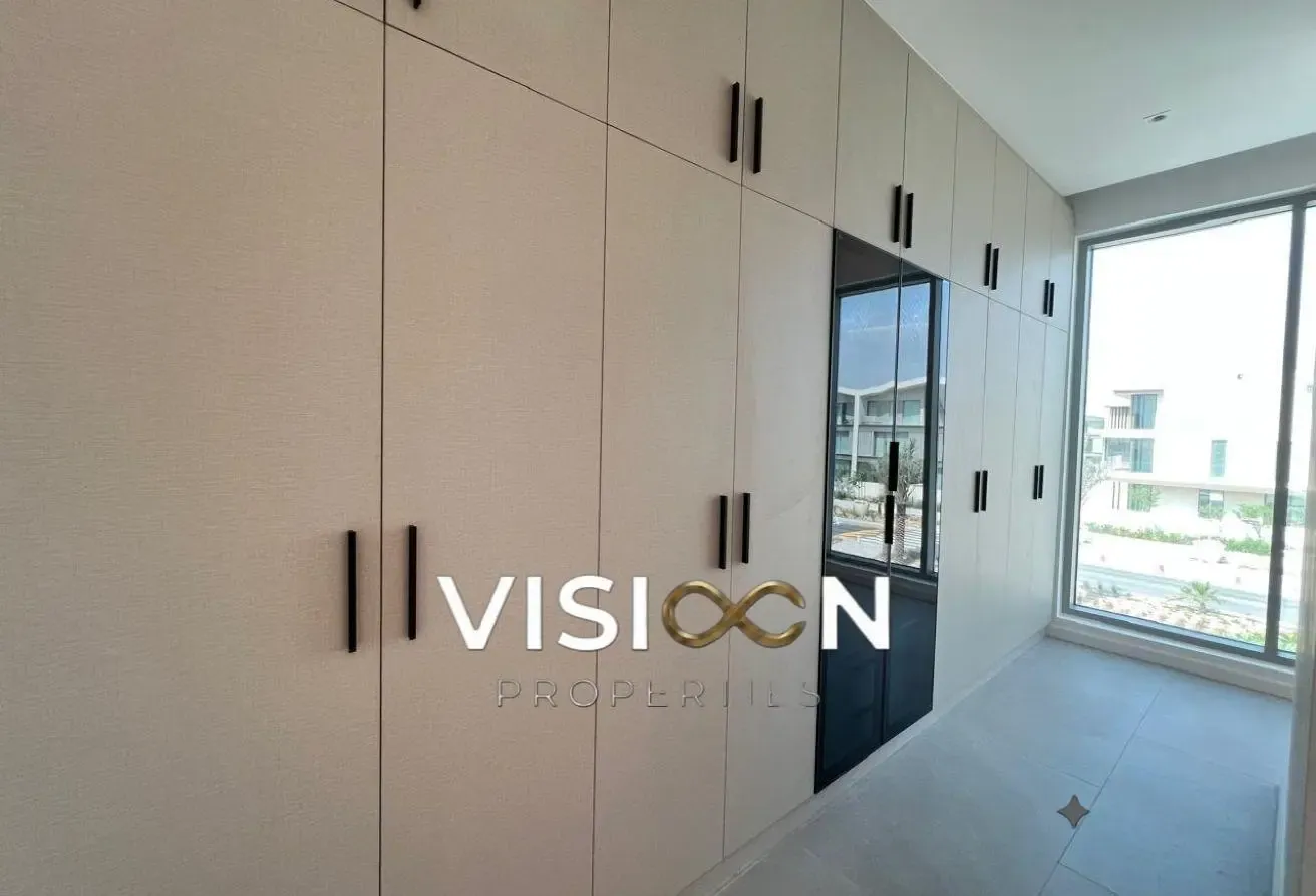 7BR Villa l High Quality l Modern