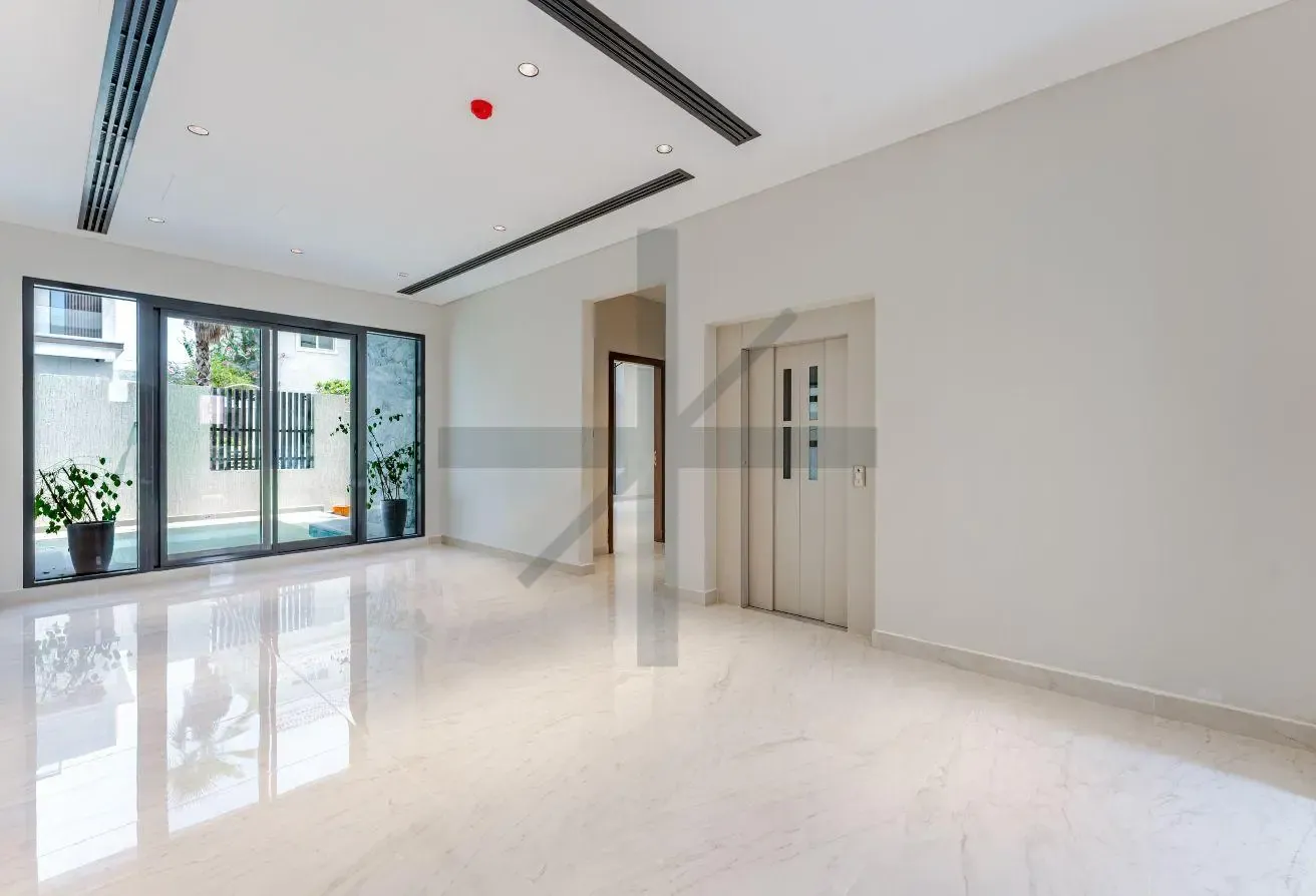 UPGRADED 6BR+MAID | PRIVATE POOL | ELEVATOR