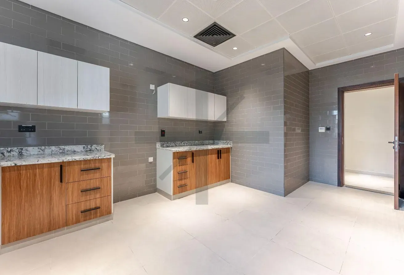 UPGRADED 6BR+MAID | PRIVATE POOL | ELEVATOR