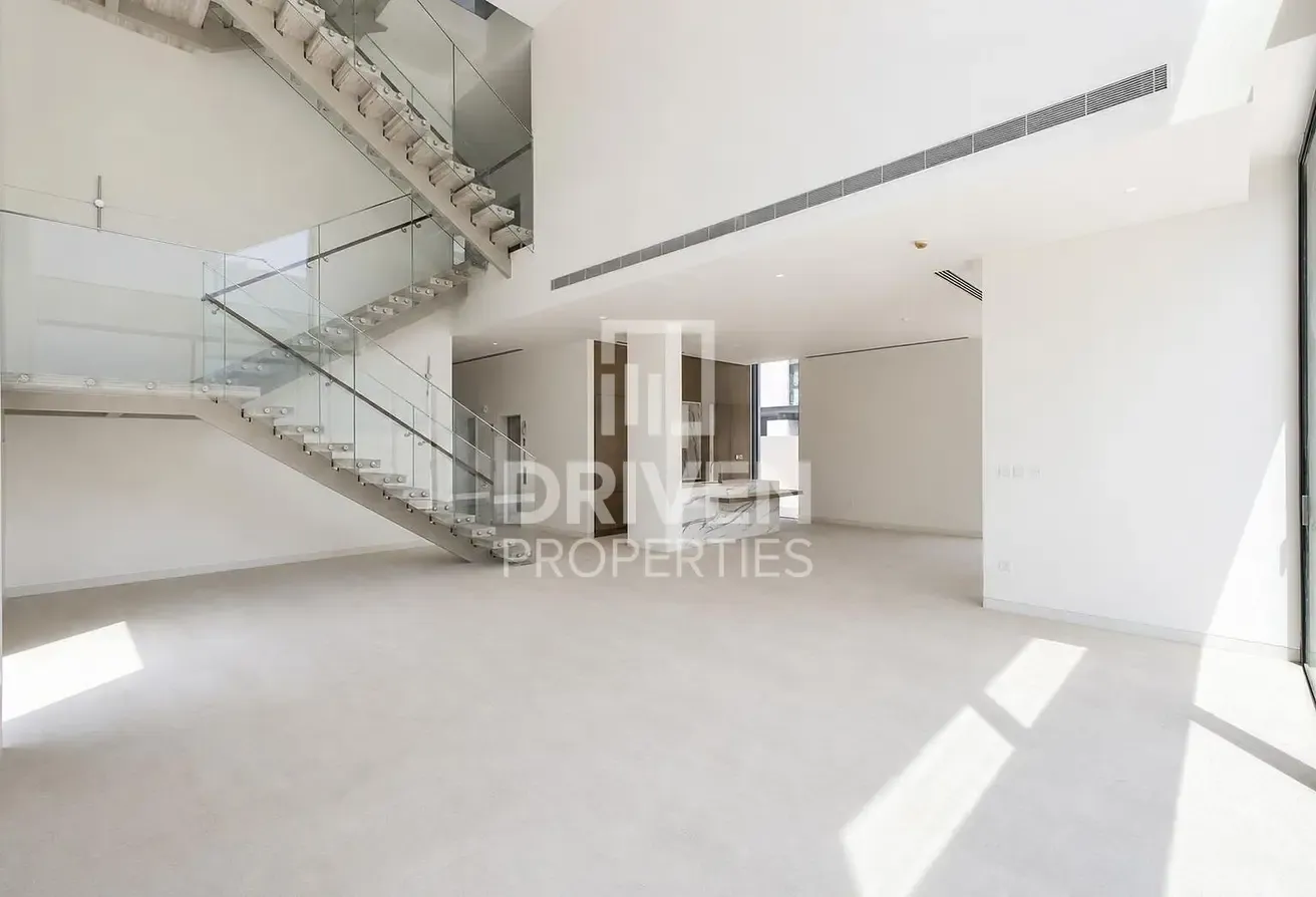 Vacant | Largest Plot | Private Independent Villa