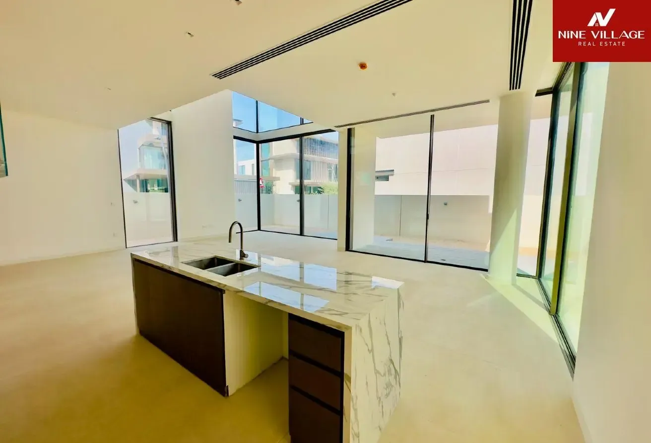 Ready To Move | 4-Bedroom | Unique Layout
