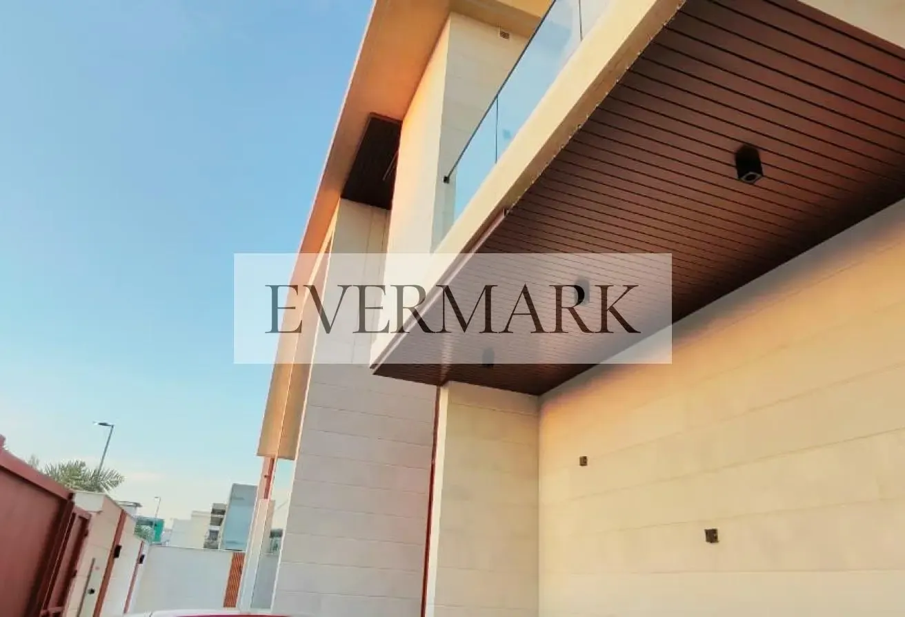 Vacant | Luxury 5-BR Villa | Nad Al Sheba First