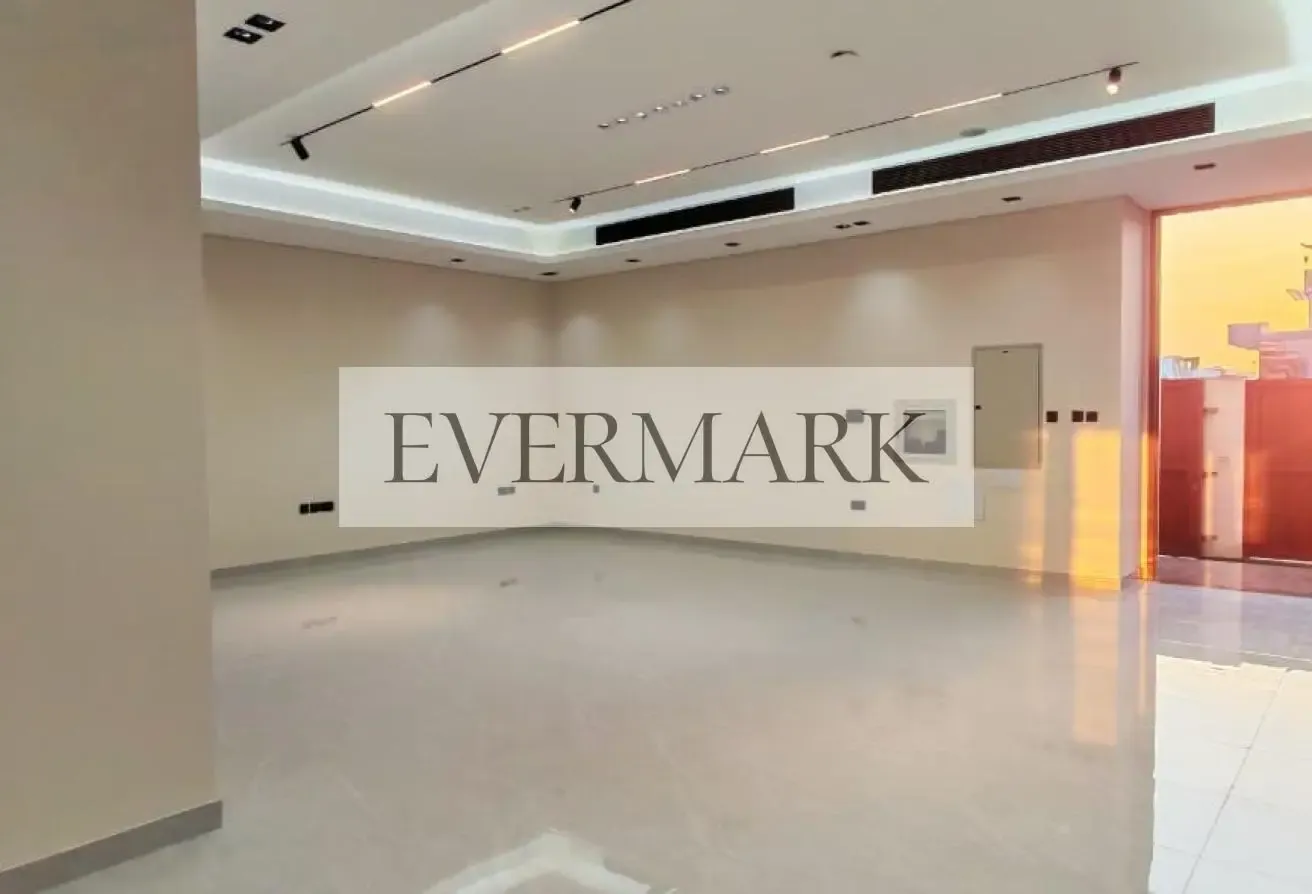 Vacant | Luxury 5-BR Villa | Nad Al Sheba First