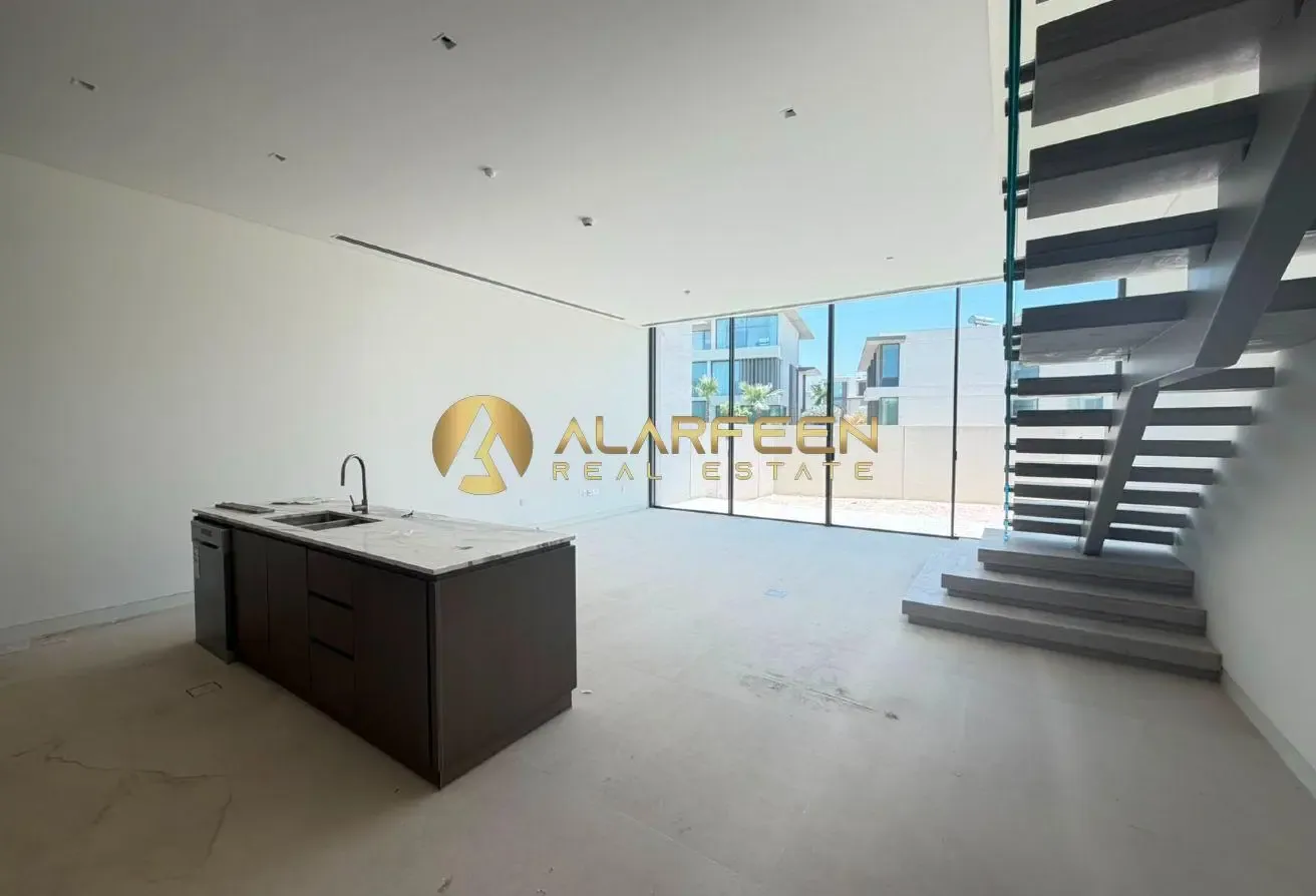 Well maintained | Spacious Villa | Inquire Today