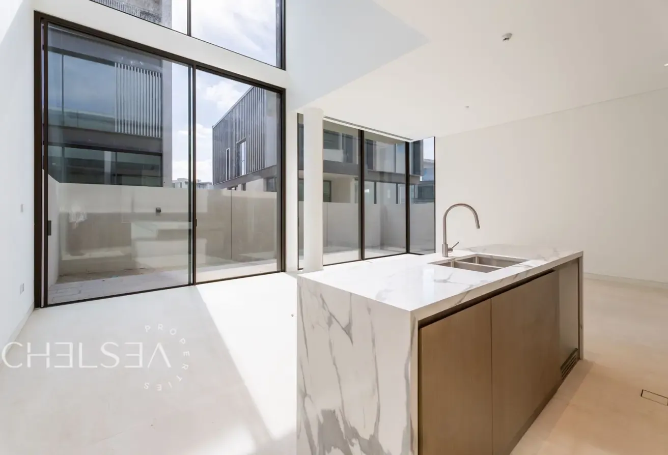 SEMI-DETACHED | COMMUNITY VIEW | NO AGENTS