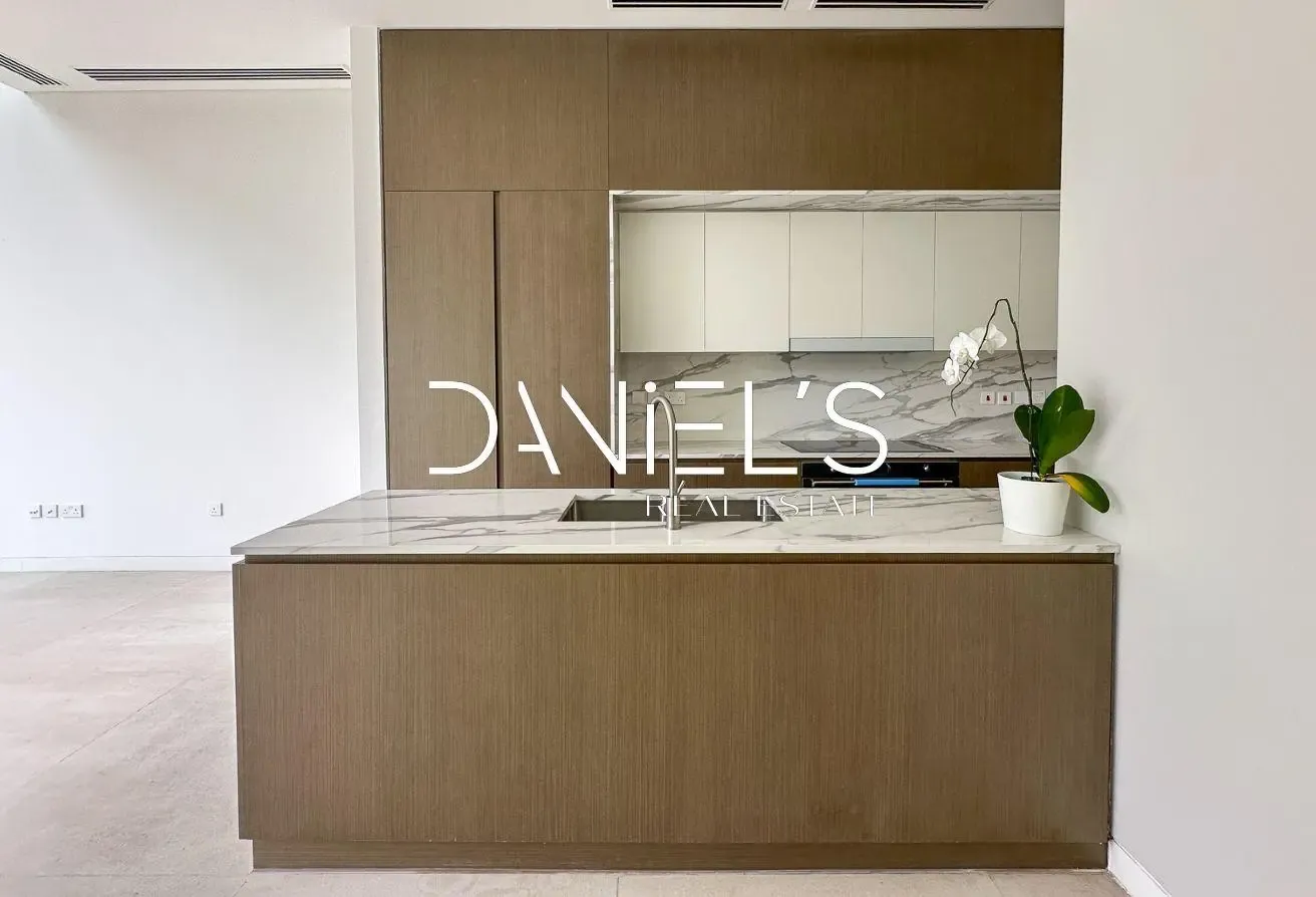 3 Beds + Maid | G+2 | Burj View | Move-in Ready