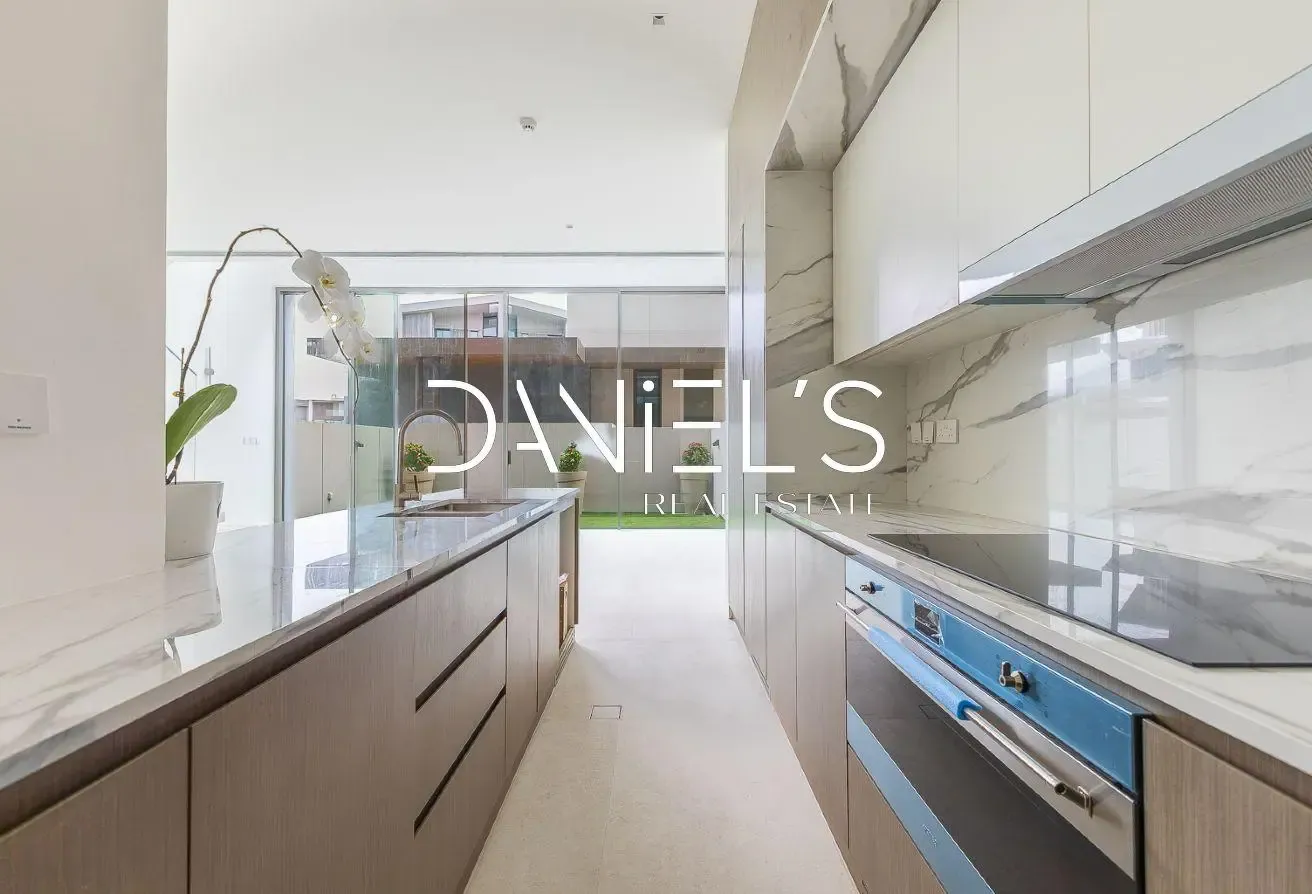 3 Beds + Maid | G+2 | Burj View | Move-in Ready
