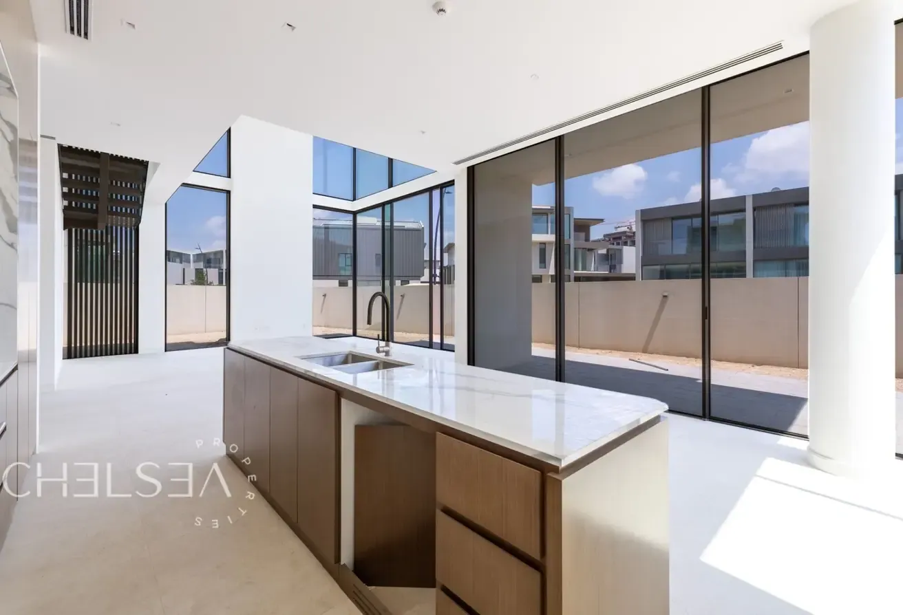 MOVE-IN READY | BRAND-NEW | COMMUNITY EXPERT