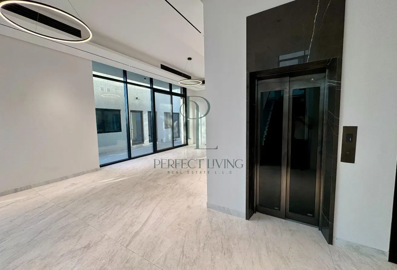 Luxury Living | Private Pool | Elegant Interiors