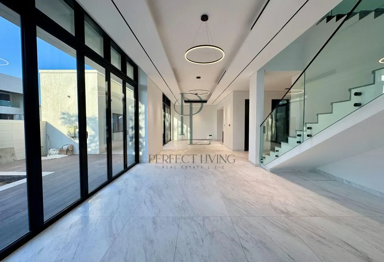 Luxury Living | Private Pool | Elegant Interiors