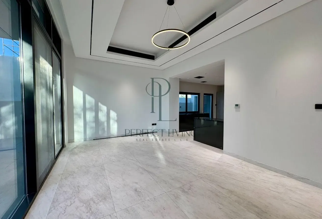Luxury Living | Private Pool | Elegant Interiors