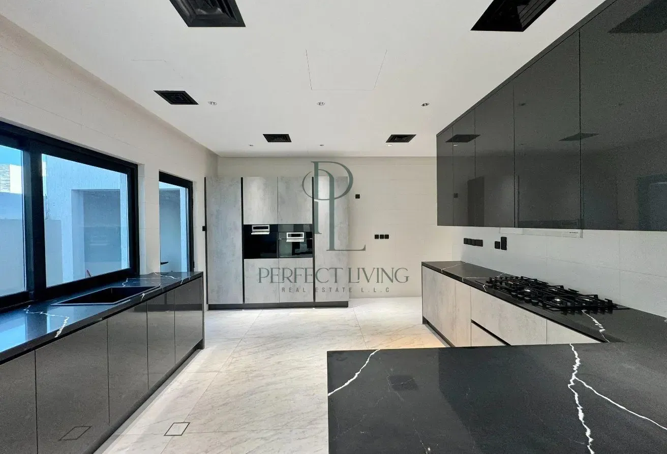 Luxury Living | Private Pool | Elegant Interiors