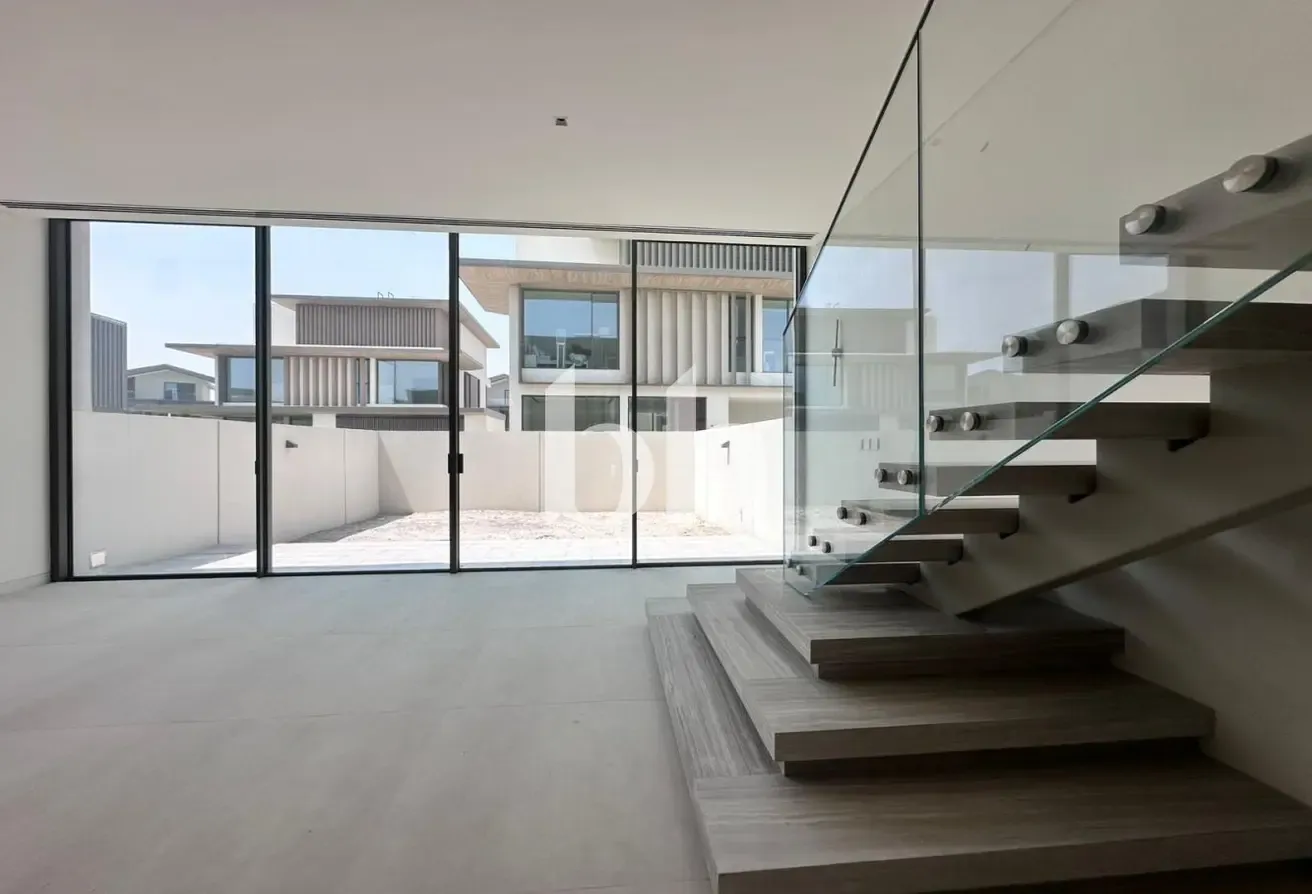 G+1 | Ready to move in | Multiple options