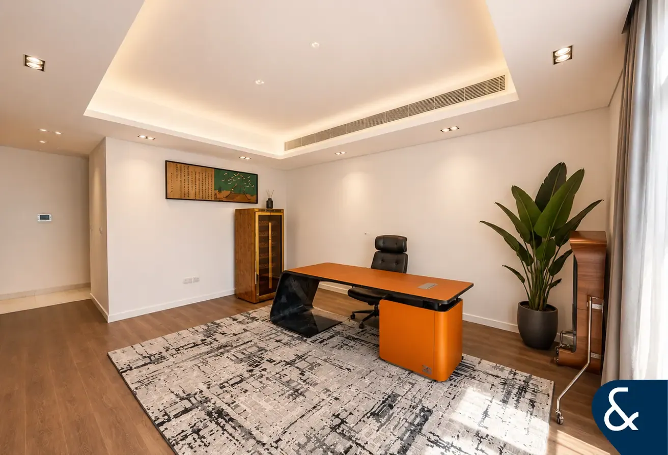 Single Row | Furnished | Vacant Now | 5 Beds