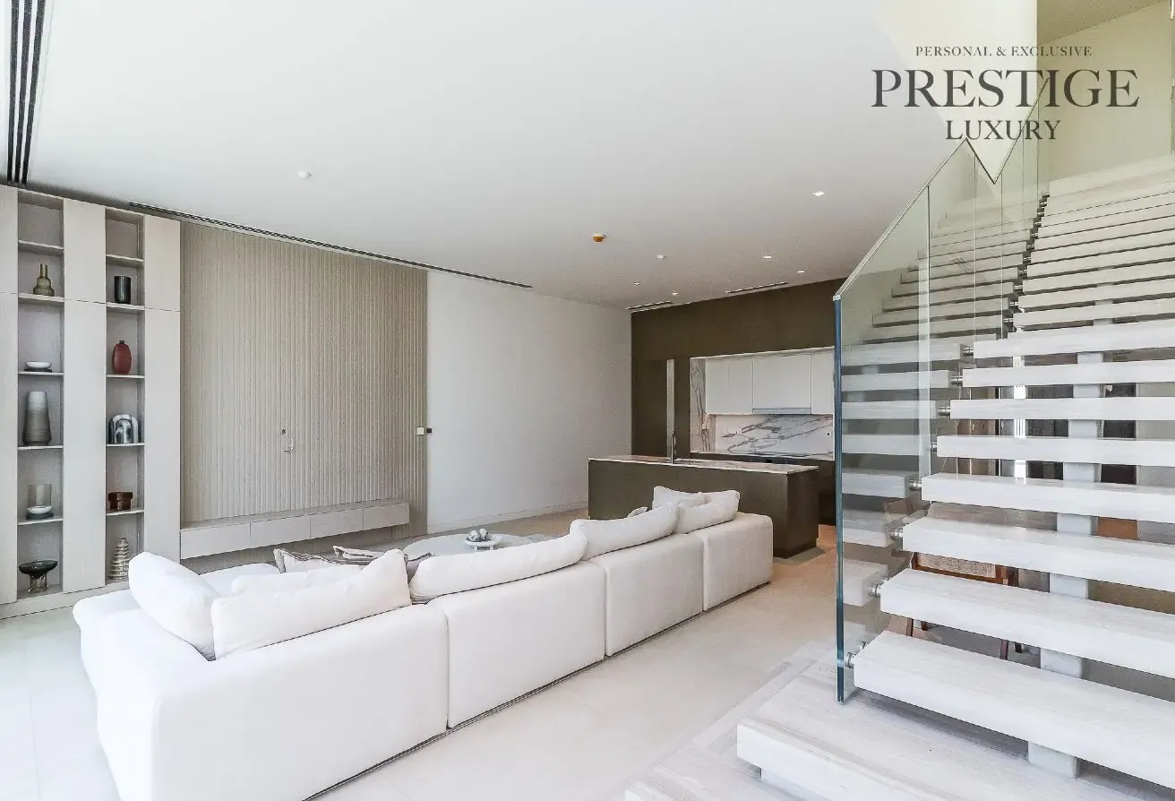 Corner Plot | G+1 Villa | Huge Garden Plot | 3BR