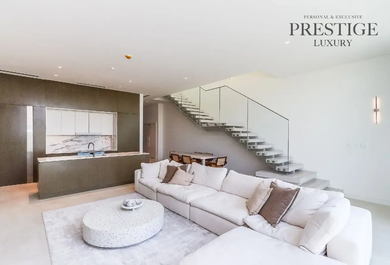 Corner Plot | G+1 Villa | Huge Garden Plot | 3BR