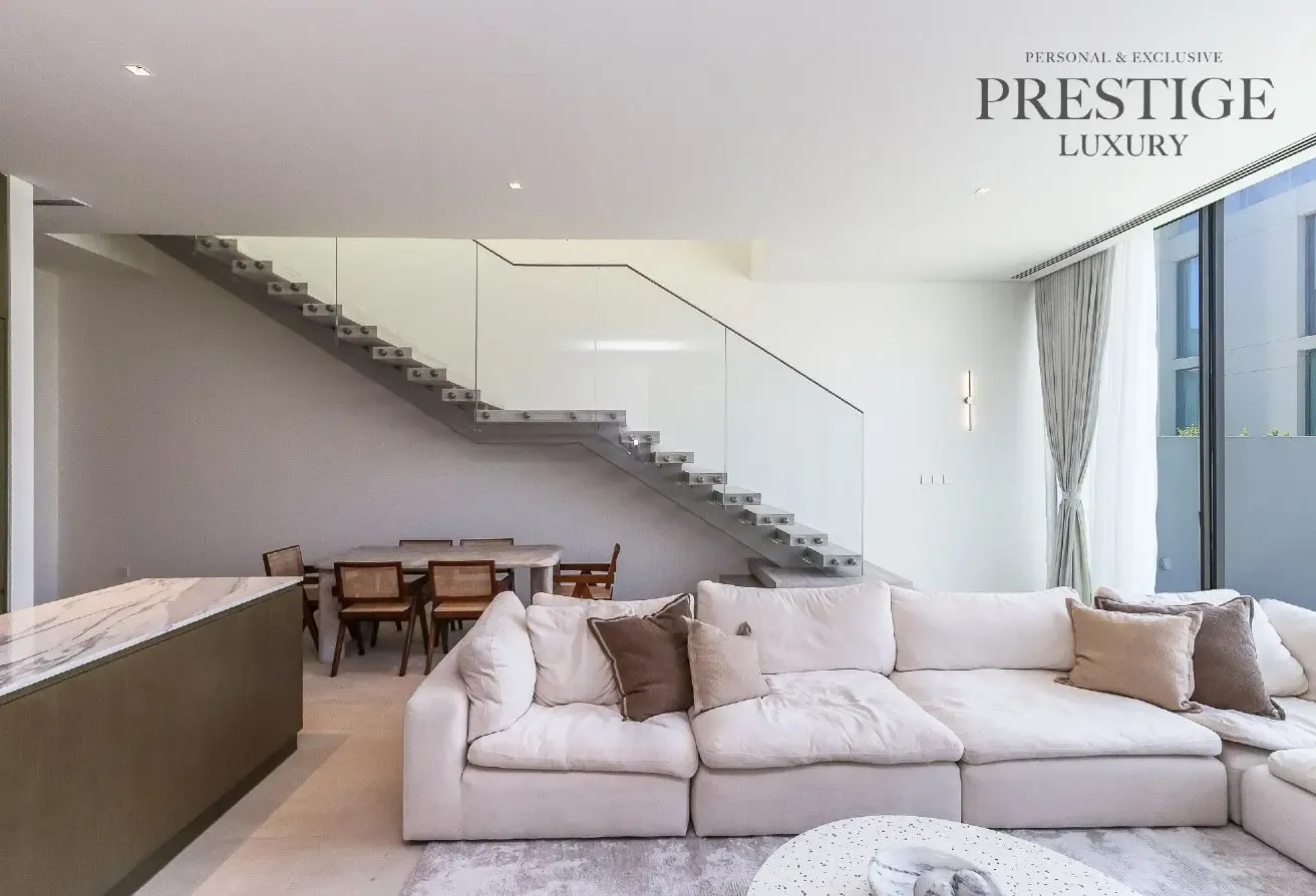 Corner Plot | G+1 Villa | Huge Garden Plot | 3BR