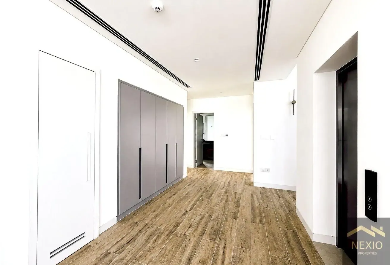 AVAILABLE FOR SALE & RENT | CORNER PLOT