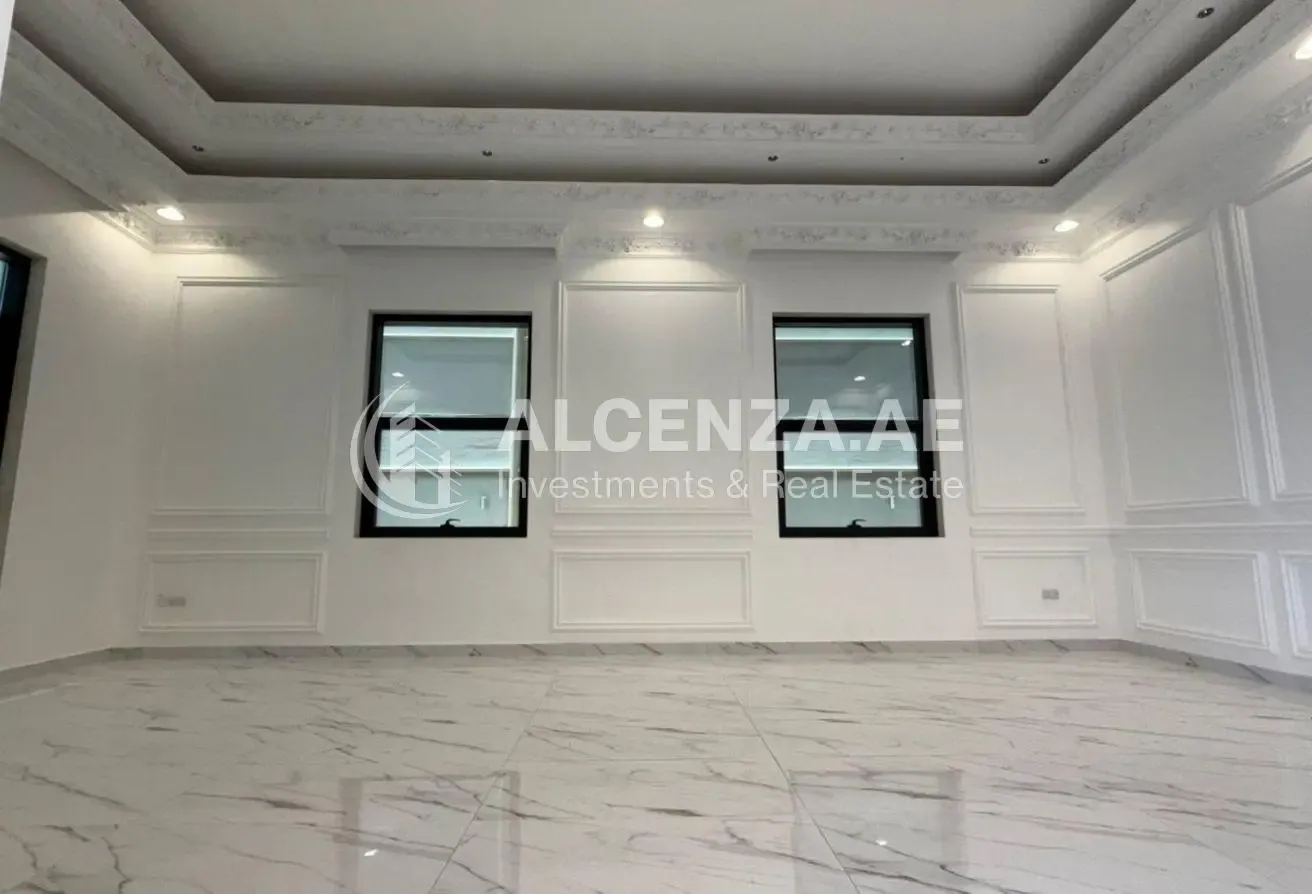 Spacious 5 BR plus Maid's| Private Garden | Ready