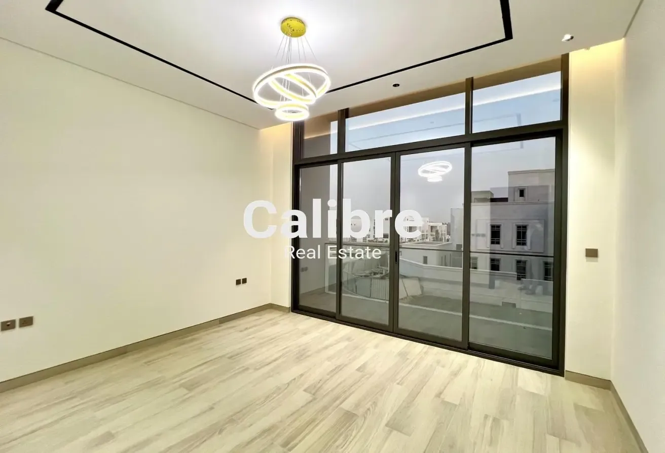 Brand New Modern 6 bedrooms | Big Garden