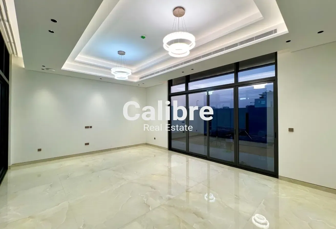 Brand New Modern 6 bedrooms | Big Garden