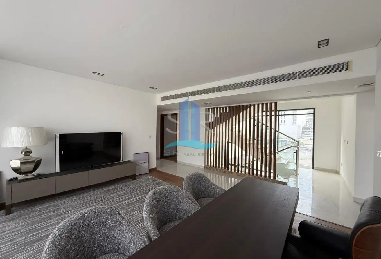Exclusive | Custom Built | Furnished | Single Row