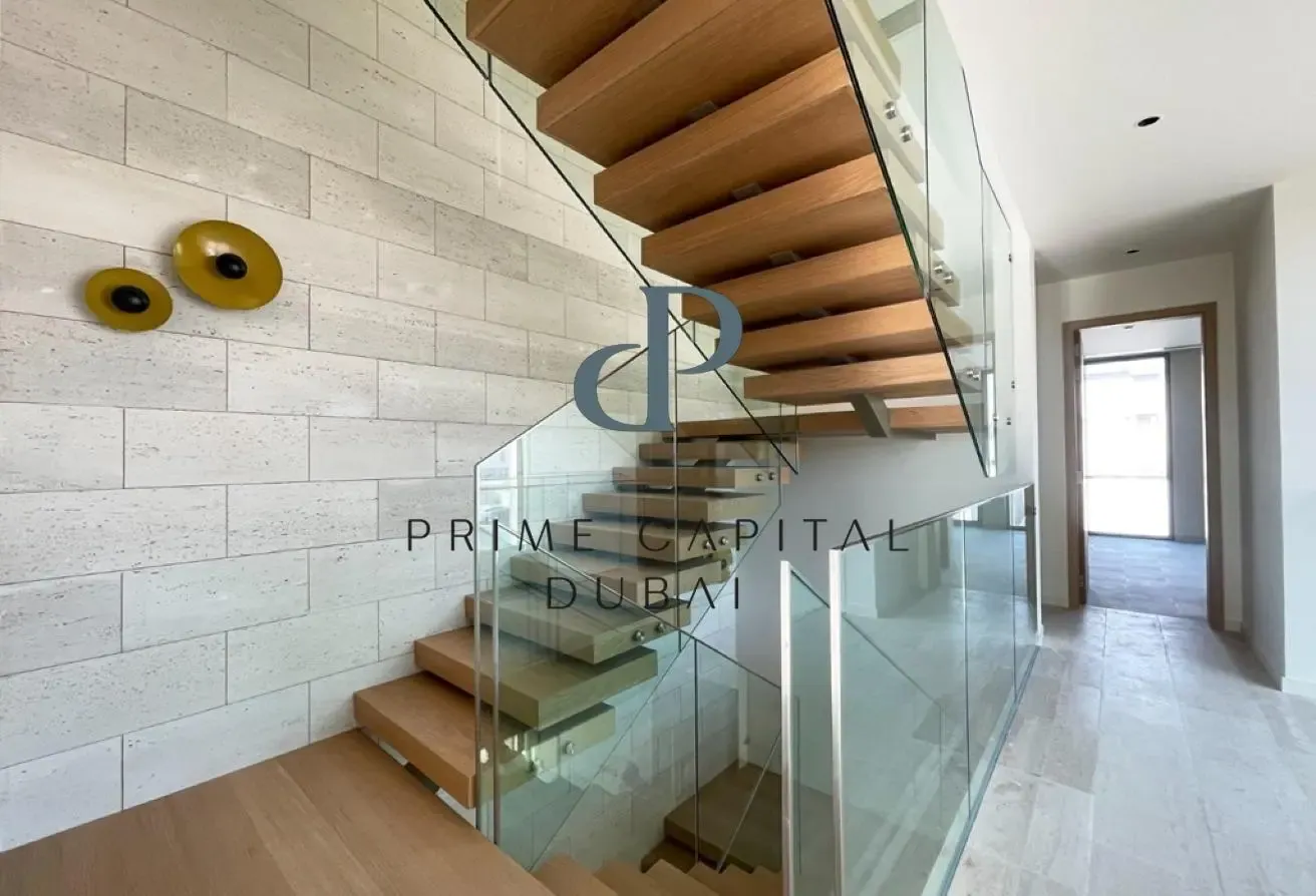 Stunning Contemporary Built 5 Bed Villa in Meydan