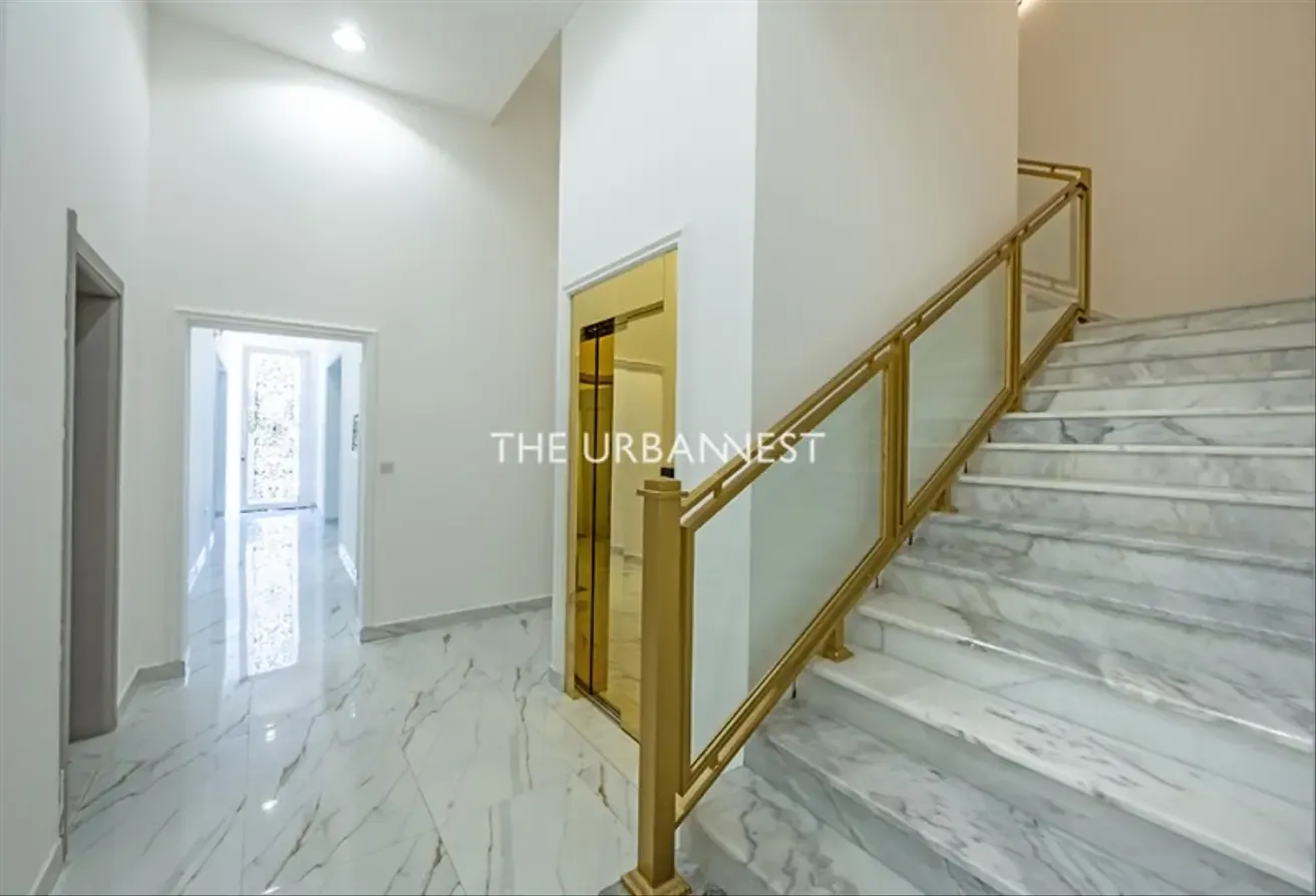 5BHK Family Villa | Vacant | with Elevator