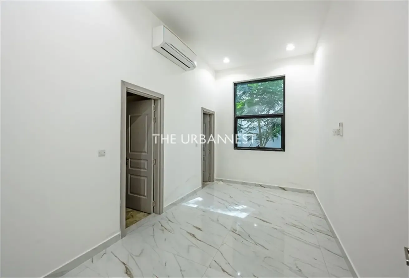 5BHK Family Villa | Vacant | with Elevator
