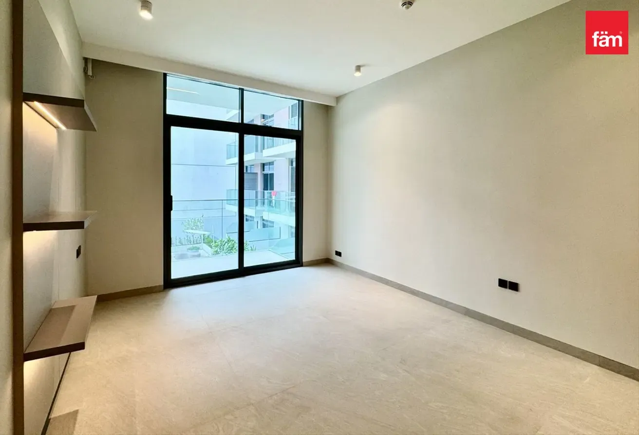 Brand New, Just Handed Over, Vacant, Ready Now