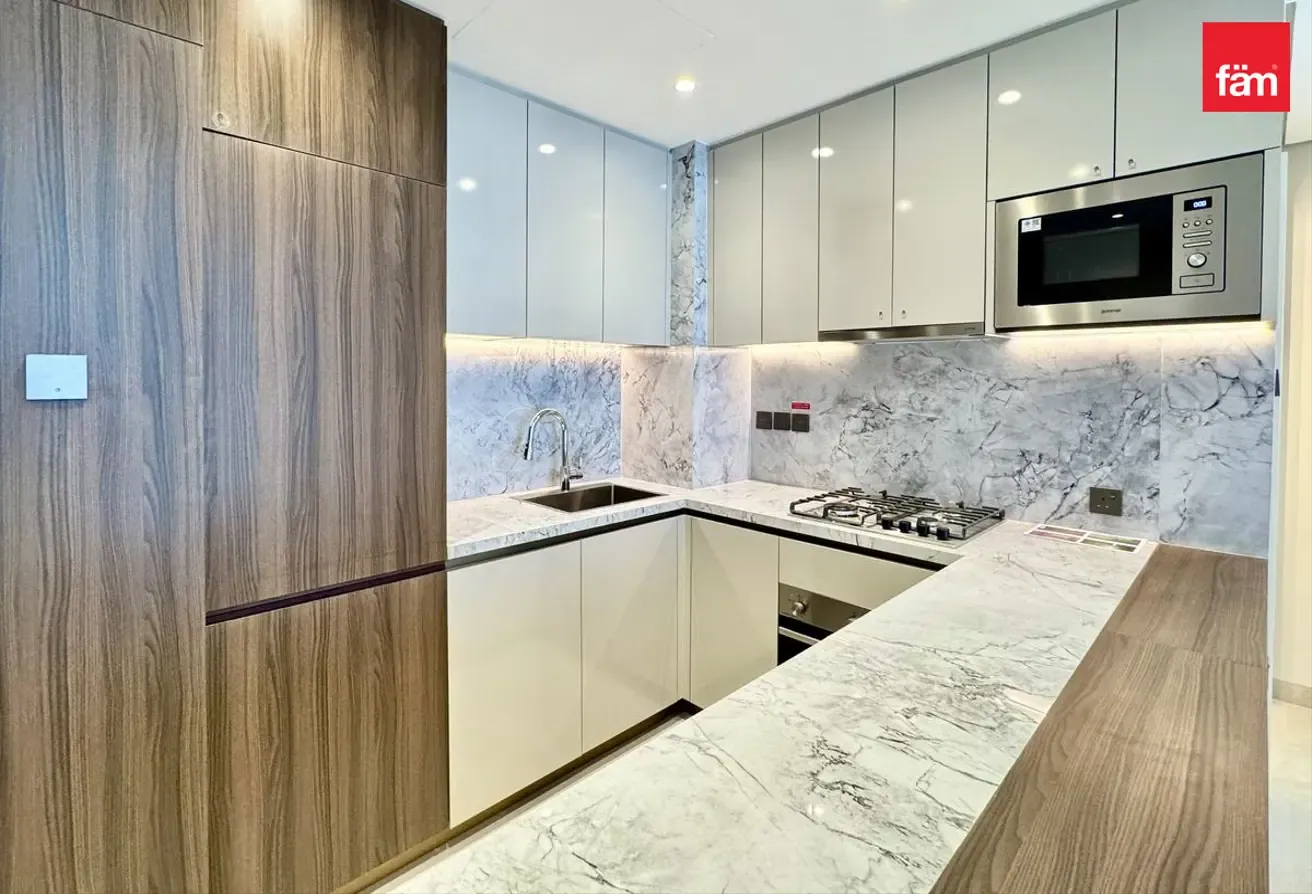 Brand New, Just Handed Over, Vacant, Ready Now