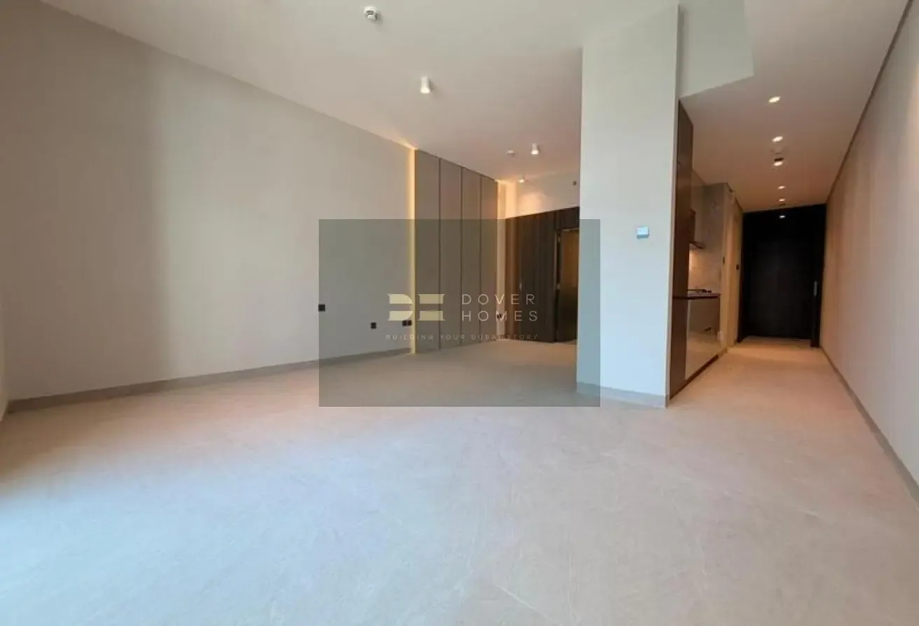 APARTMENT READY FOR OCCUPANCY | SPACIOUS |