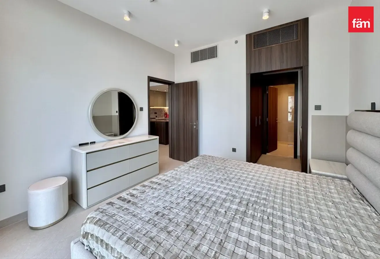 Brand New With Study/Maid, Vacant Now, Furnished