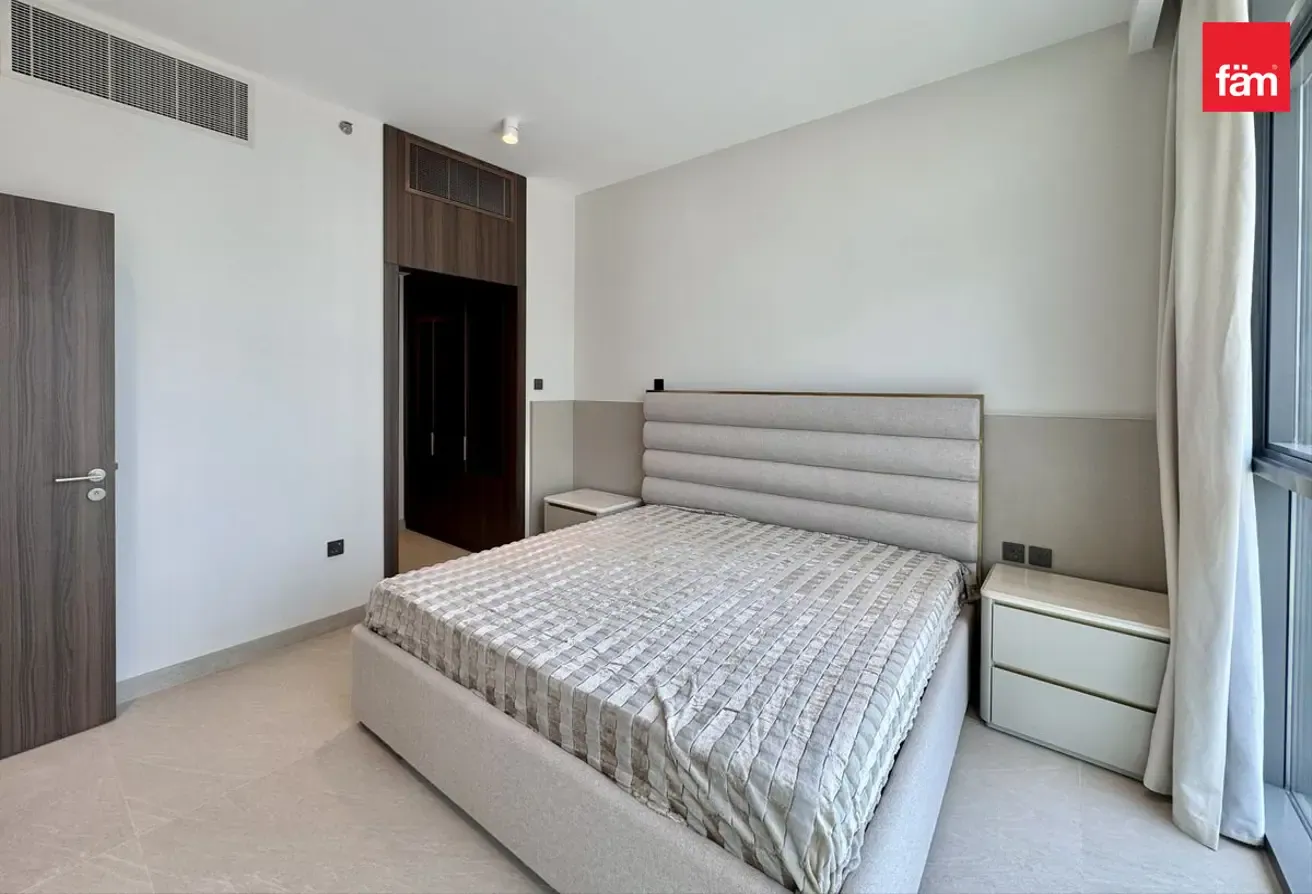 Brand New With Study/Maid, Vacant Now, Furnished