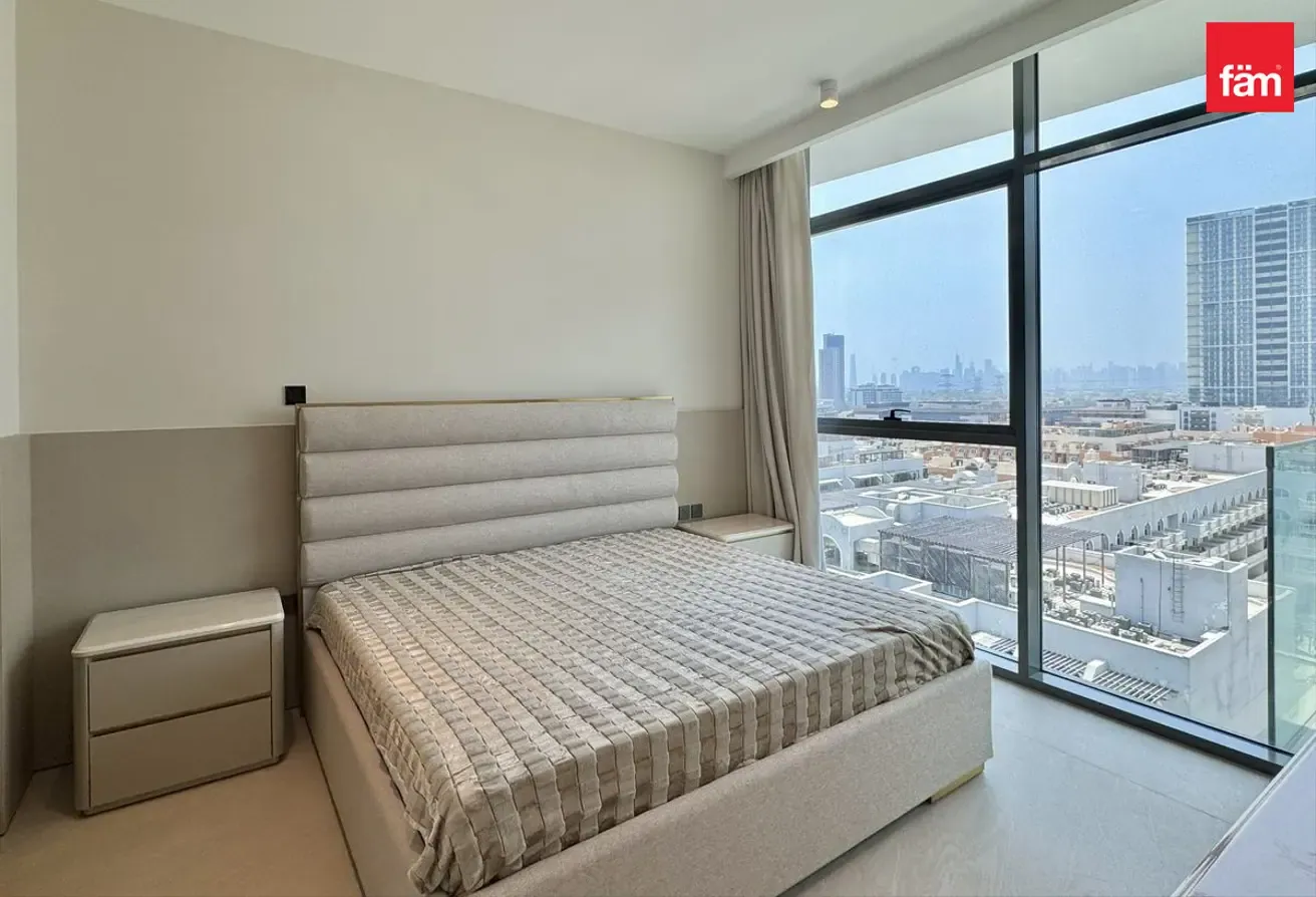 Brand New With Study/Maid, Vacant Now, Furnished